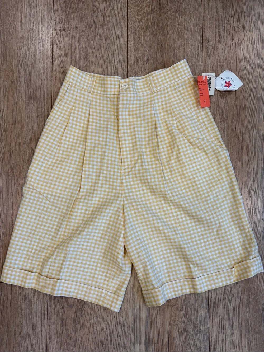 Carolyne Simpson Vintage Yellow Gingham Bermuda Shorts Size 8 NWT USA Made